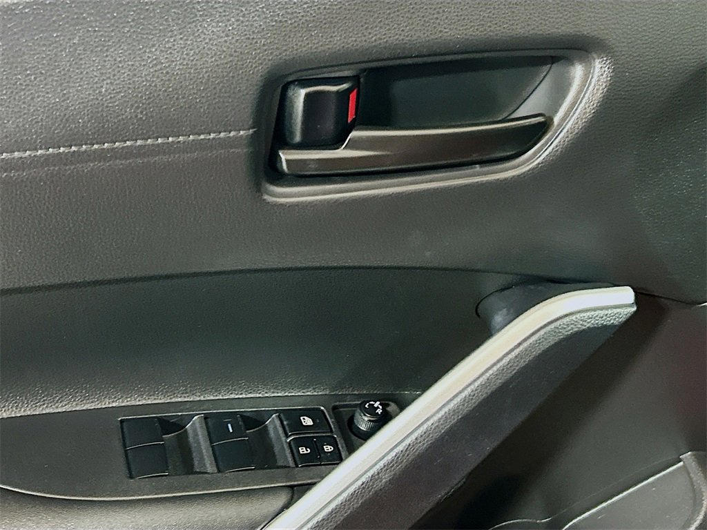 Used 2023 Toyota Corolla Cross LE image 15