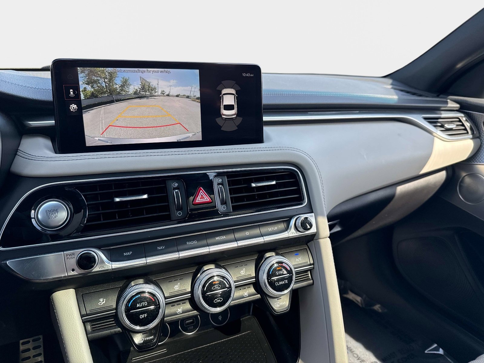 Used 2023 Genesis G70 2.0T w/ Sport Prestige Package image 25