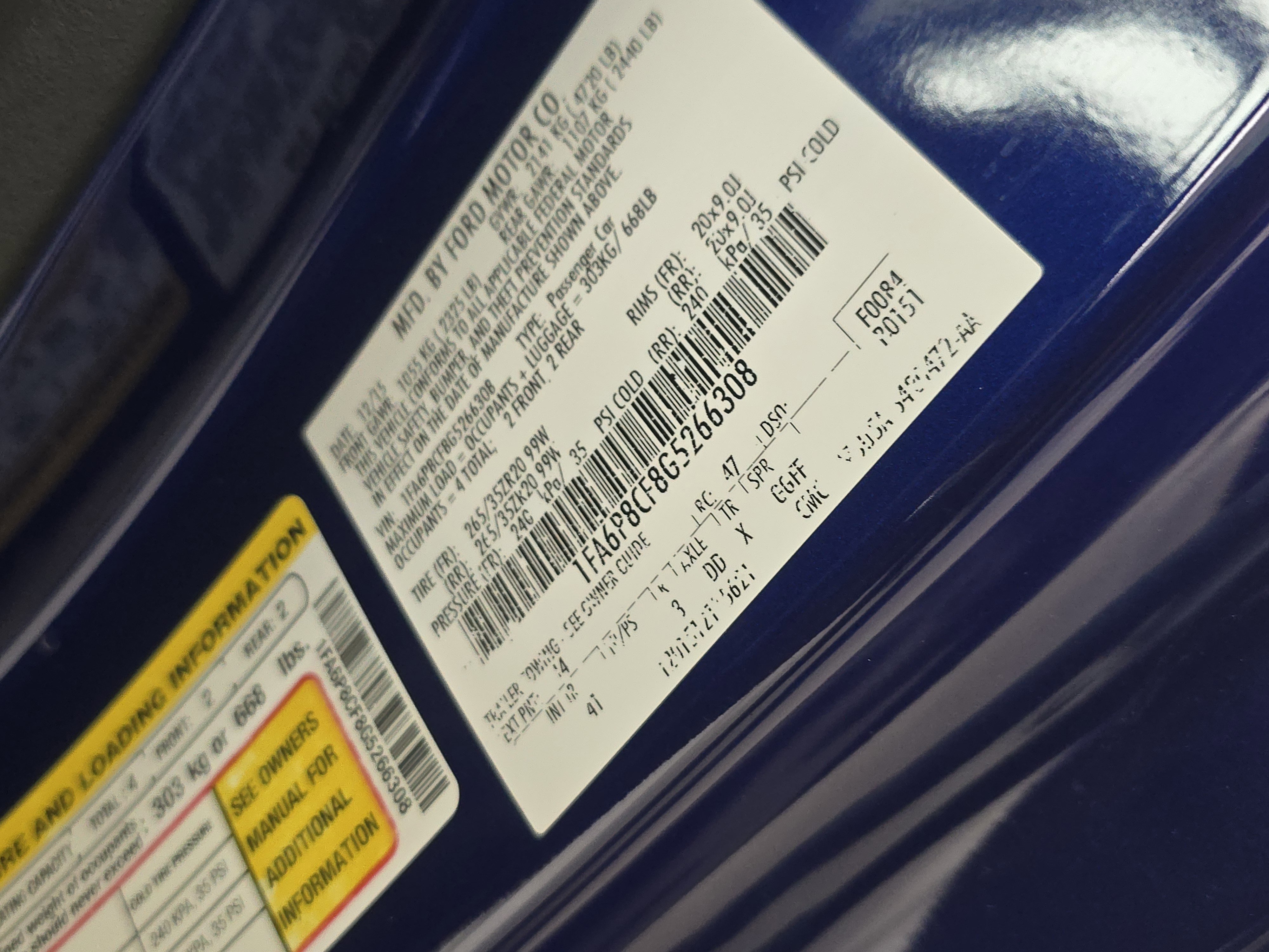 Used 2016 Ford Mustang GT Premium w/ Equipment Group 401A image 29