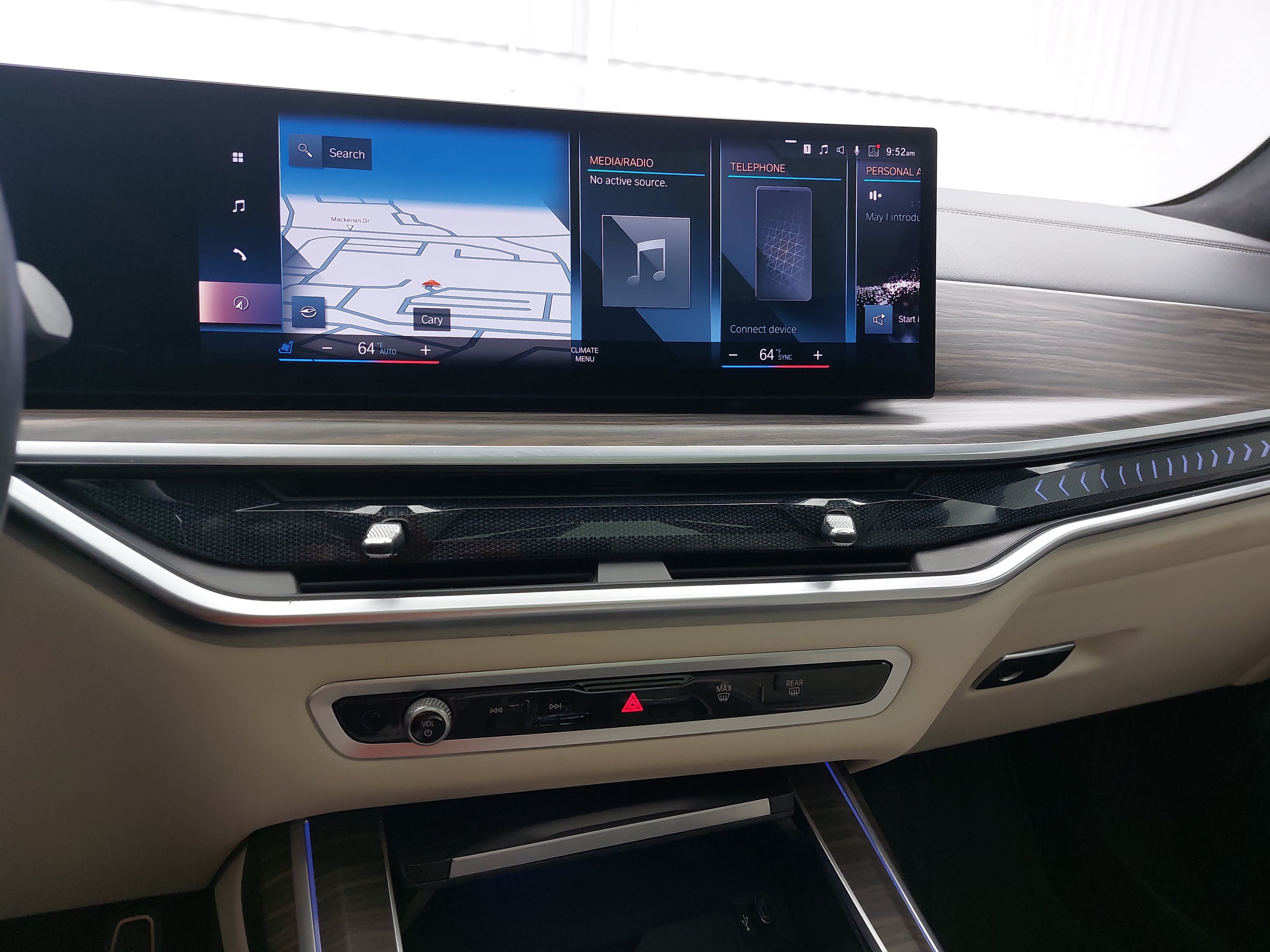 Used 2023 BMW X7 xDrive40i w/ Executive Package AWD/4WD image 24