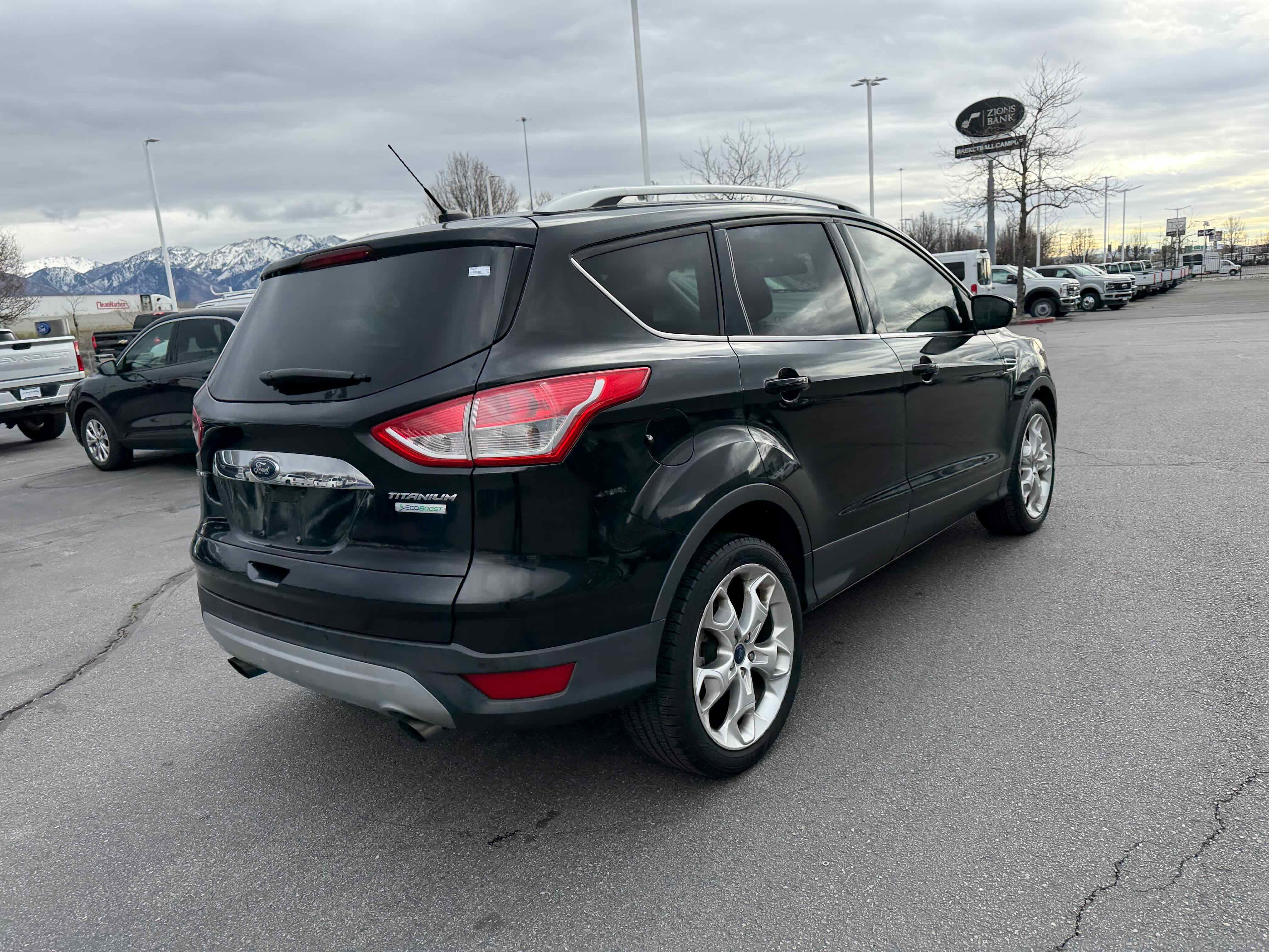 Used 2015 Ford Escape Titanium w/ Equipment Group 301A image 5