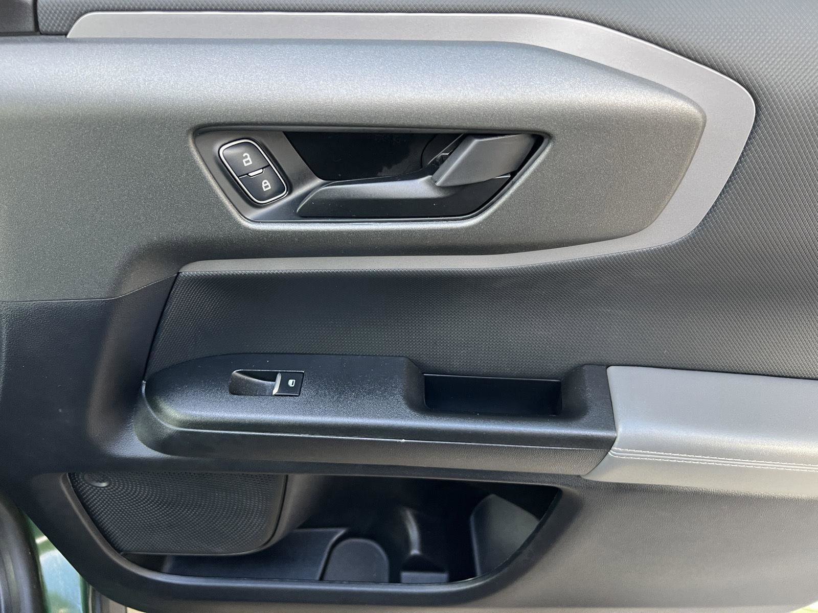 Used 2025 Ford Bronco Sport Badlands image 12