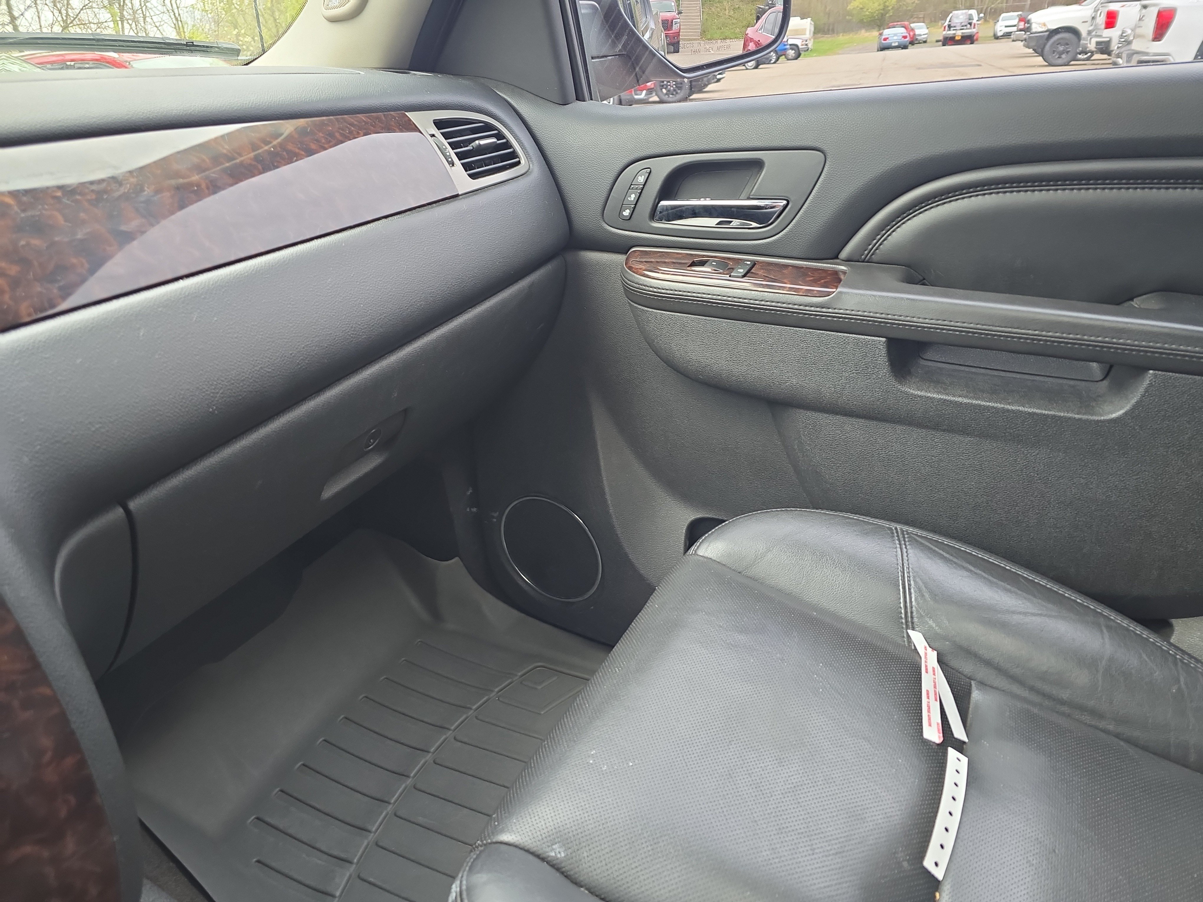 Used 2012 GMC Sierra 1500 Denali AWD/4WD image 25