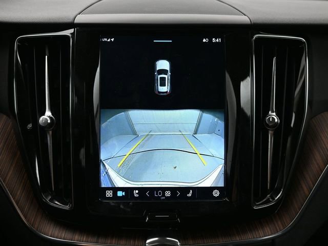 Used 2023 Volvo XC60 B5 Plus w/ Protection Package Premier image 22