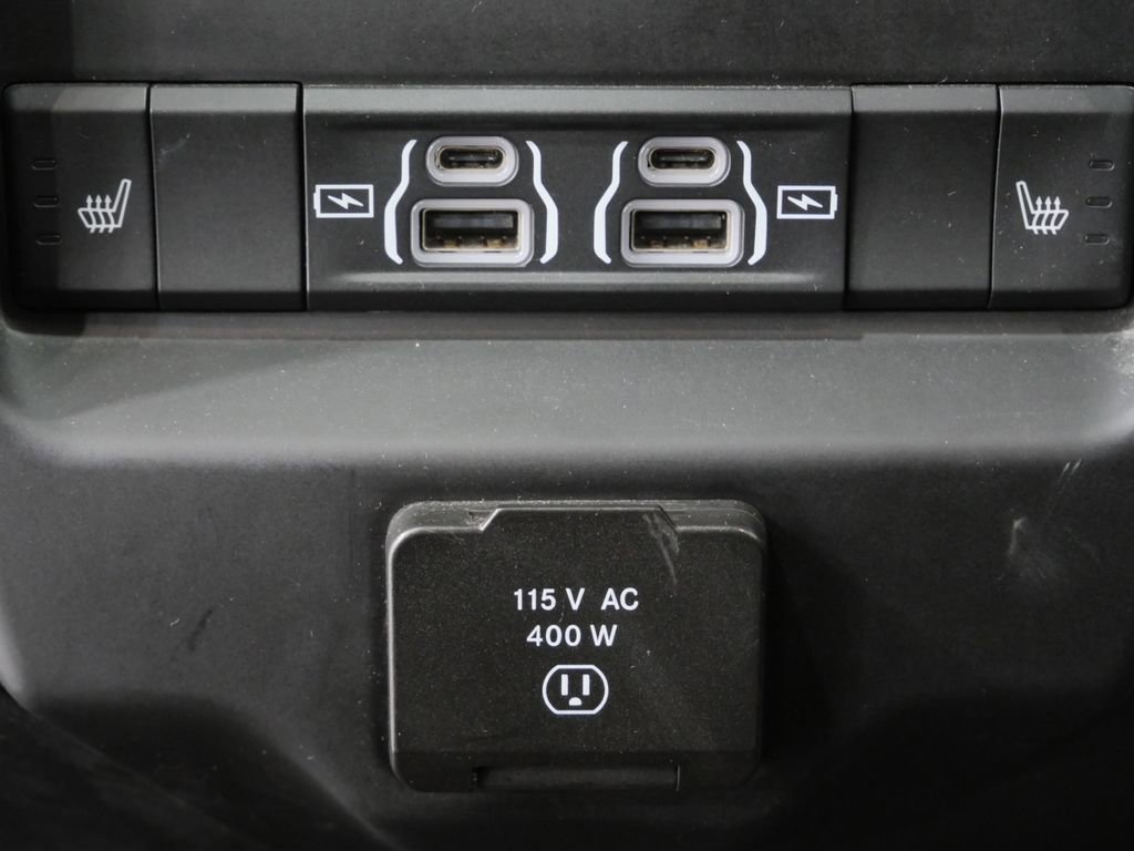 Used 2024 RAM 1500 Laramie AWD/4WD image 20