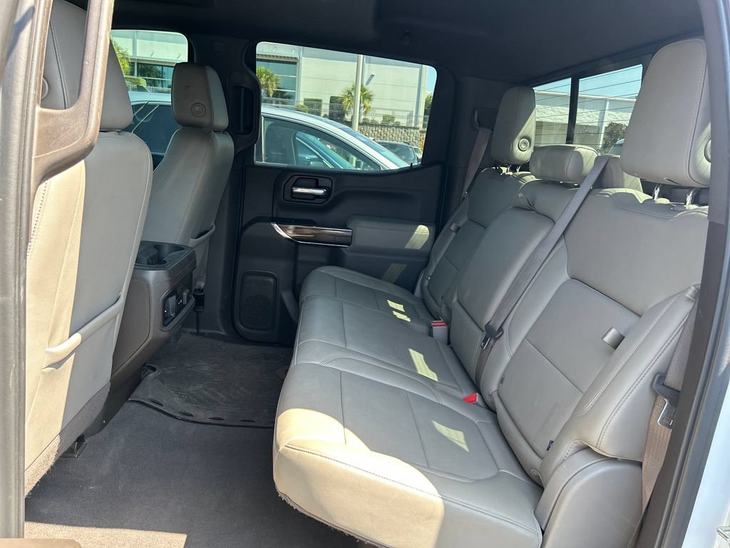Used 2020 Chevrolet Silverado 1500 RST w/ Texas Edition AWD/4WD image 10