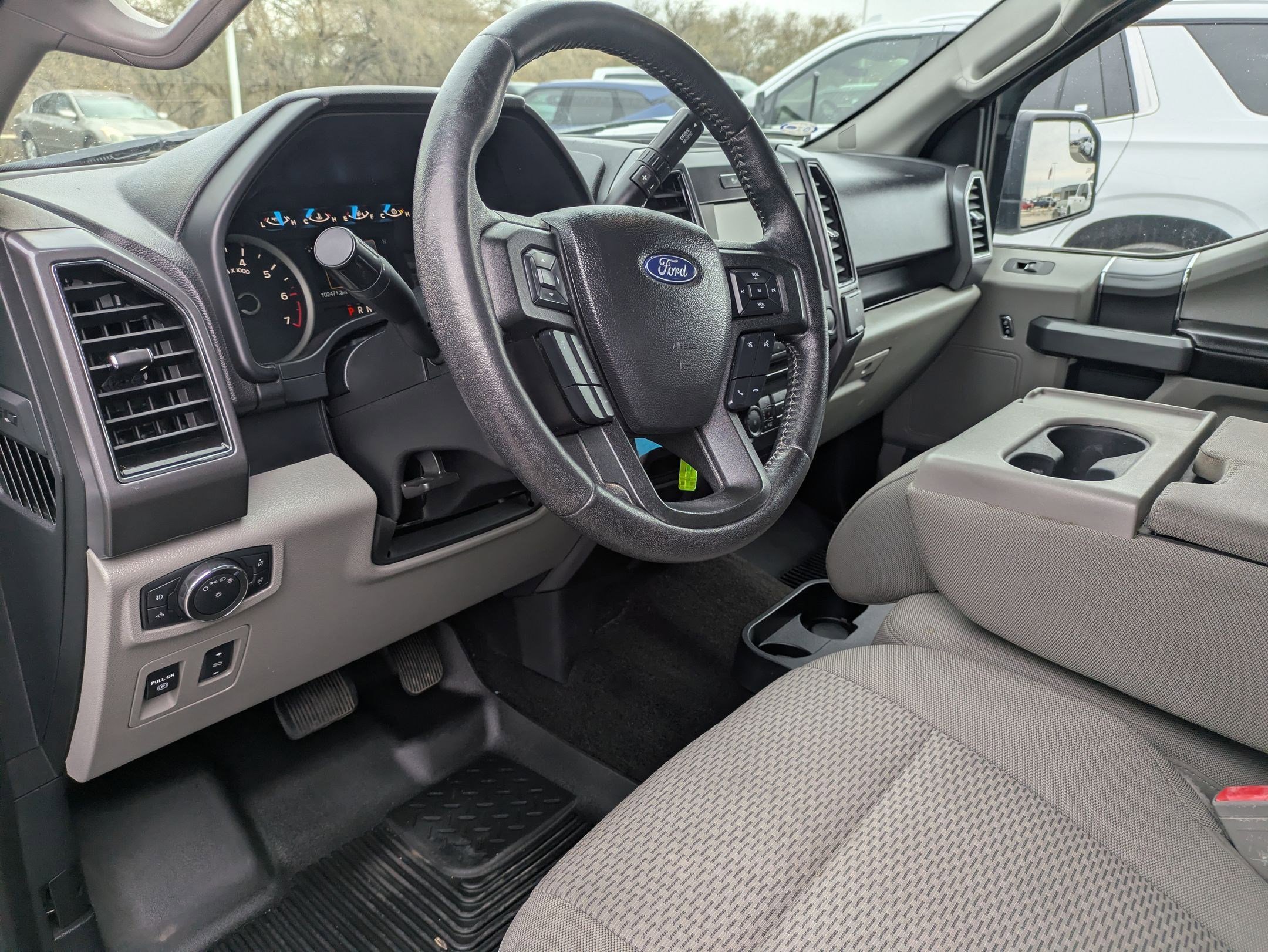 Used 2018 Ford F150 XLT w/ Equipment Group 302A Luxury image 9