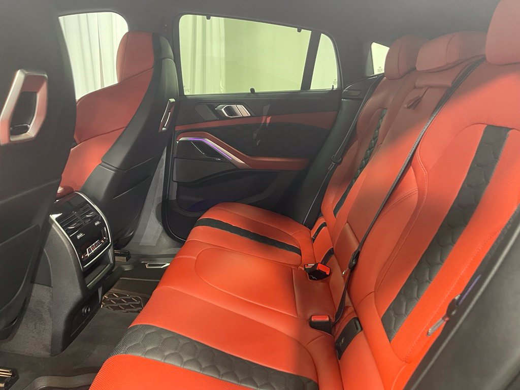 Used 2026 BMW X6 M Competition AWD/4WD image 25