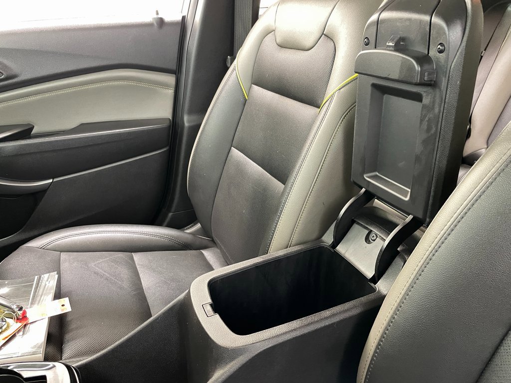 Certified 2024 Chevrolet Trax ACTIV image 30