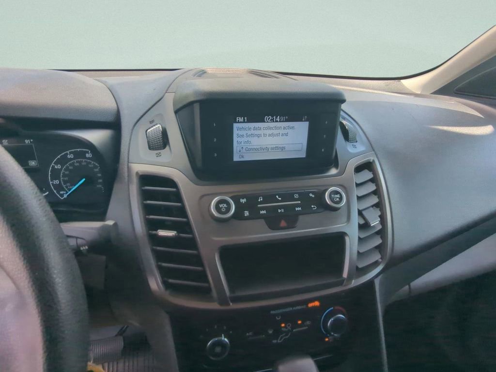 Used 2022 Ford Transit Connect XL image 18