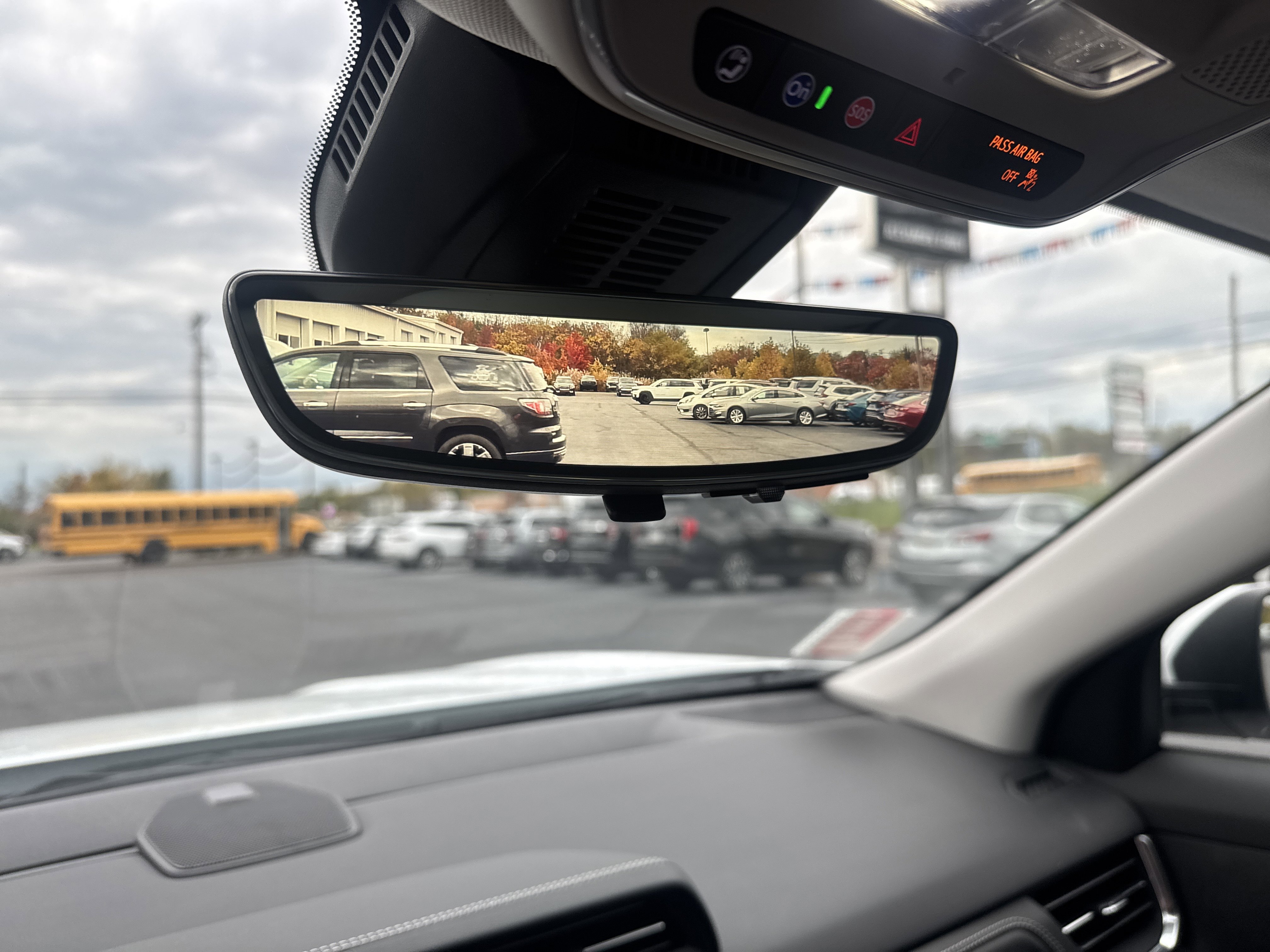 New 2026 GMC Terrain Denali w/ LPO, Floor Liner Package image 30