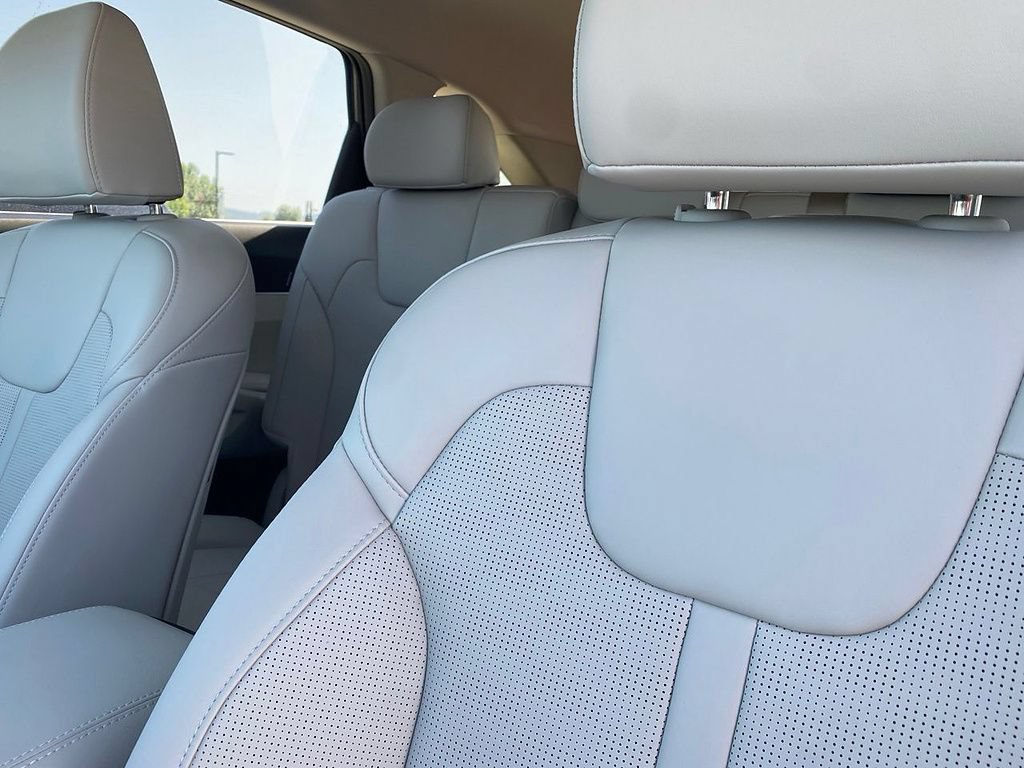 New 2026 Kia Sorento EX FWD image 14