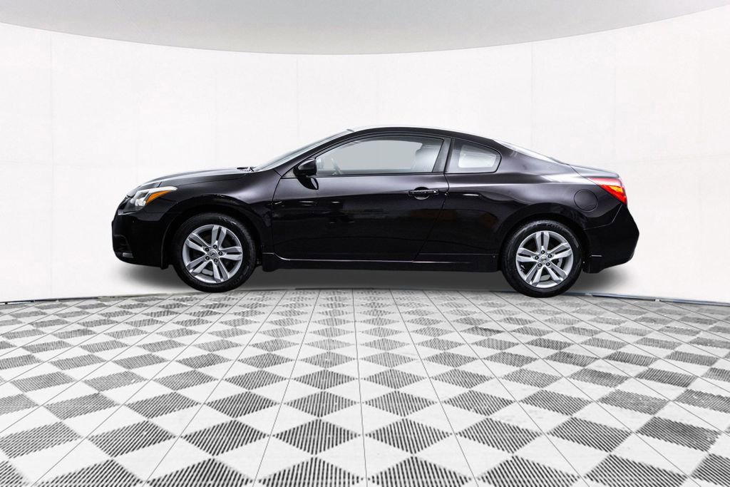 Used 2010 Nissan Altima 2.5 S w/ Convenience Pkg FWD image 6