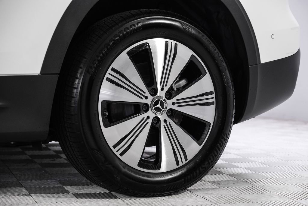 Used 2023 Mercedes-Benz EQB 250+ w/ Exclusive Package image 57