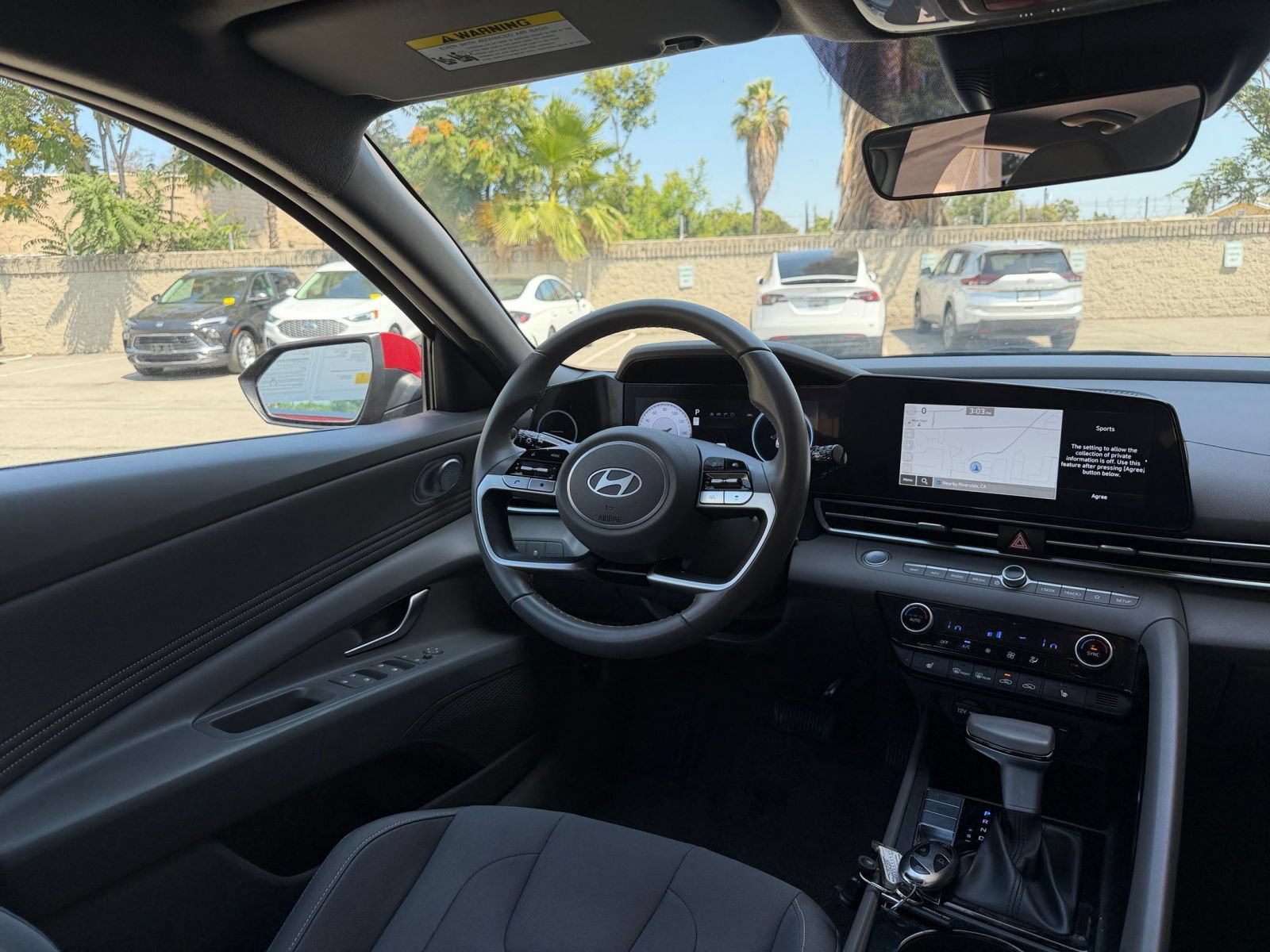Used 2025 Hyundai Elantra SEL FWD image 35