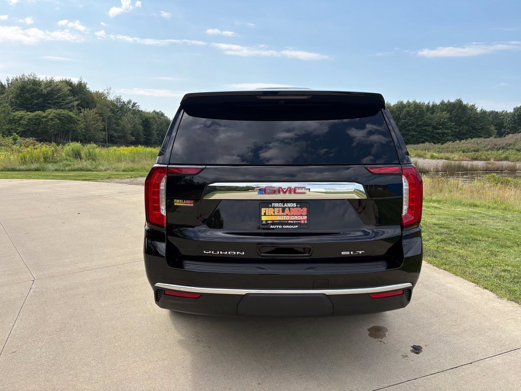 Used 2023 GMC Yukon XL SLT w/ SLT Luxury Package AWD/4WD image 8
