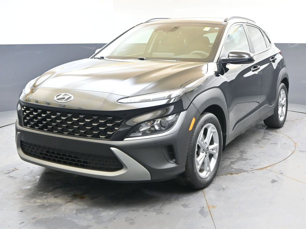 Certified 2023 Hyundai Kona SEL FWD image 1