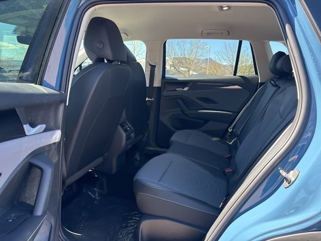 New 2026 Volkswagen Tiguan SE image 8