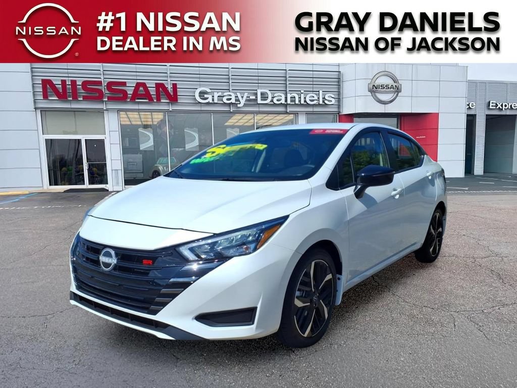 New 2025 Nissan Versa SR w/ Trunk Package FWD image 3