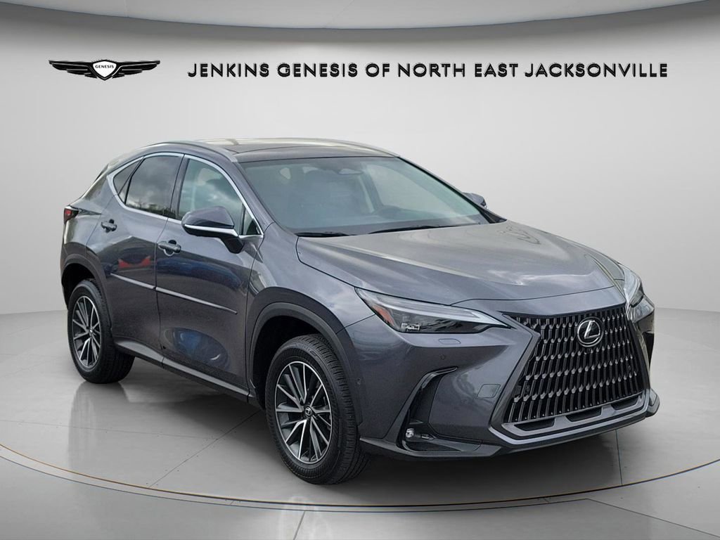 Used 2024 Lexus NX 350h AWD w/ Vision Package image 4