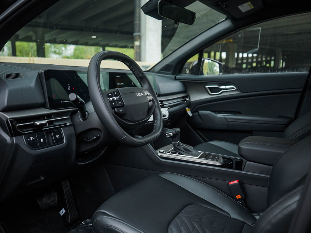 New 2026 Kia Sportage X-Line AWD/4WD image 17