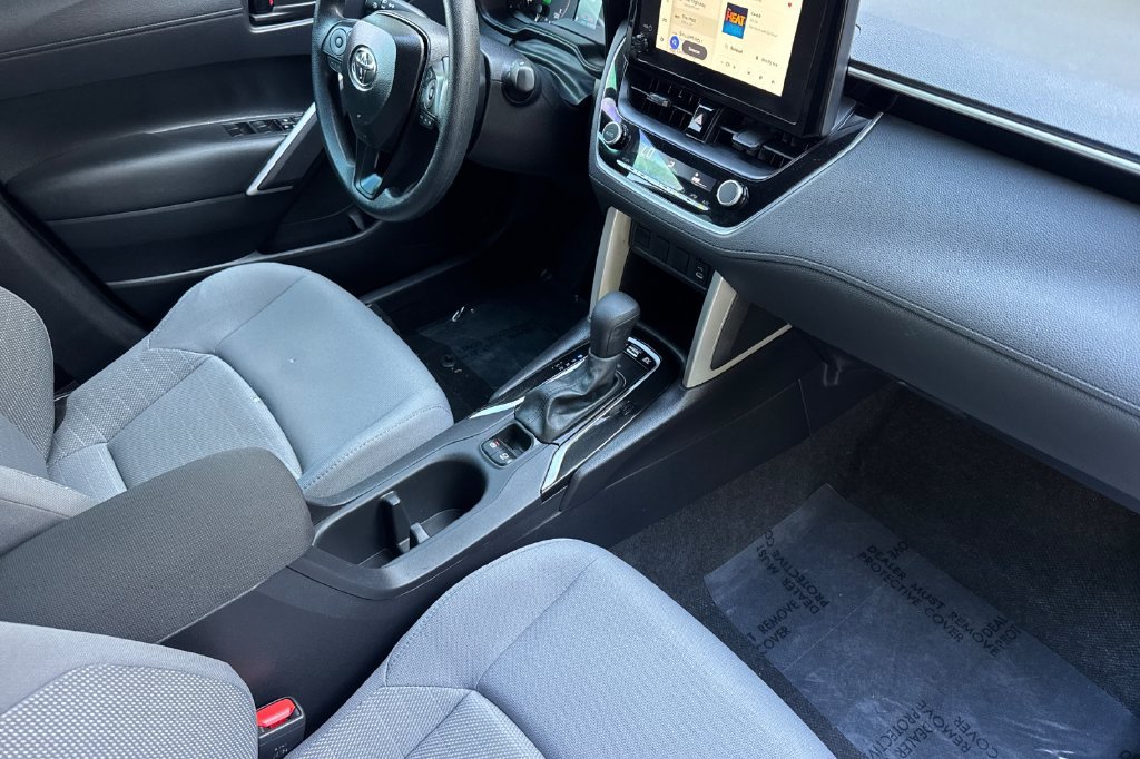 Certified 2025 Toyota Corolla Cross AWD Hybrid image 15