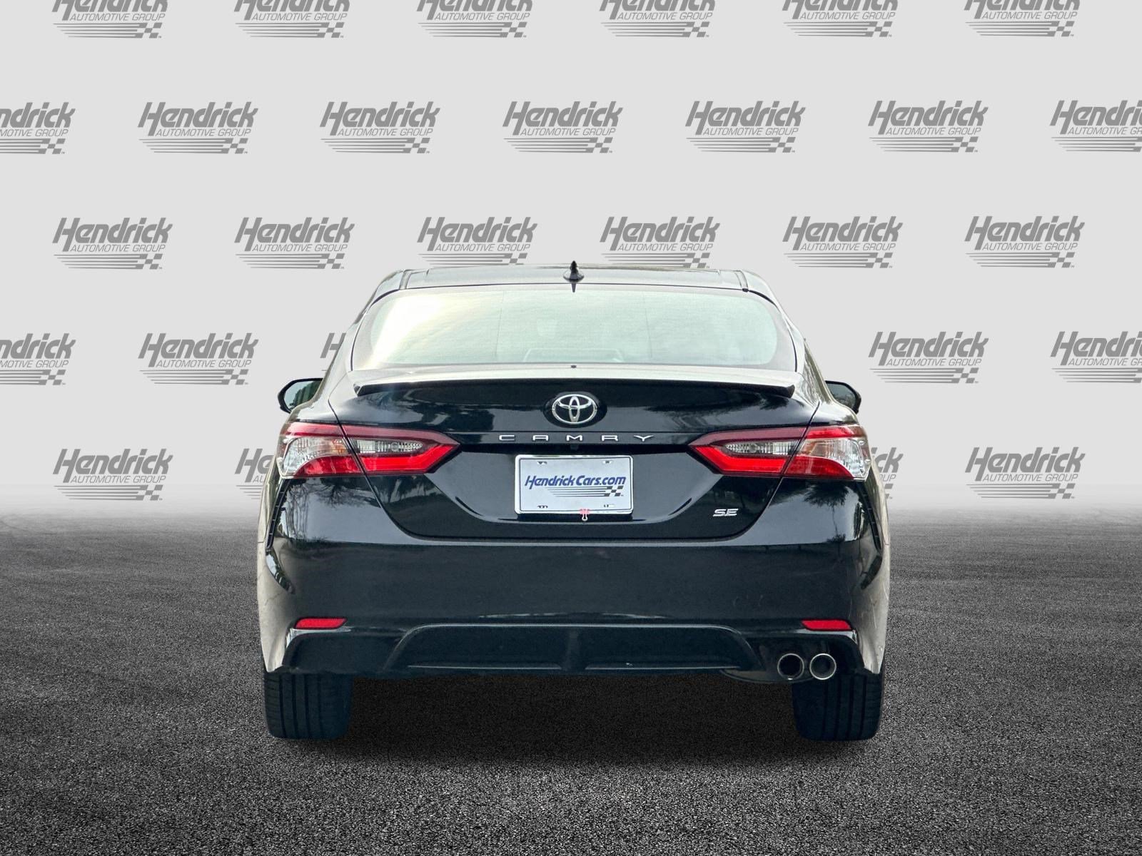 Used 2021 Toyota Camry SE image 6
