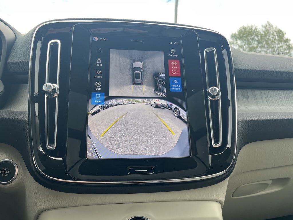 New 2026 Volvo XC40 B5 Ultra w/ Climate Package AWD/4WD image 26