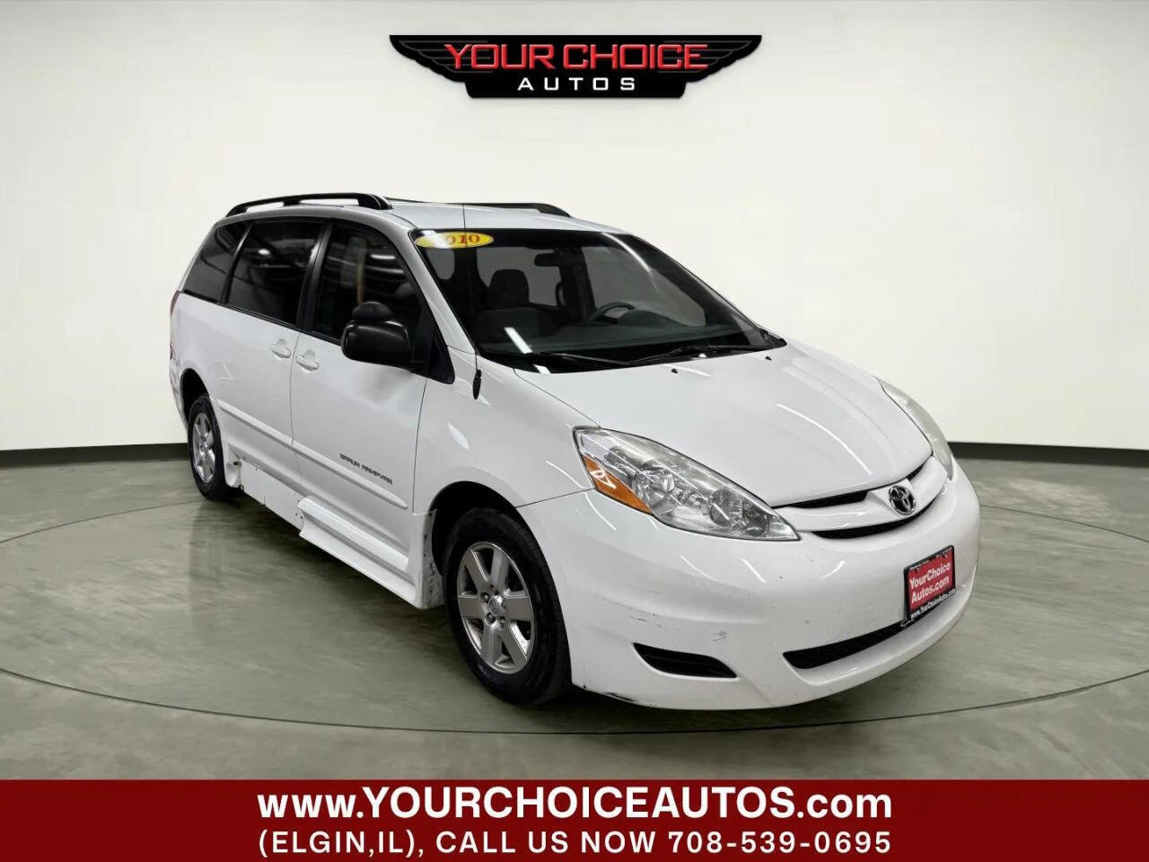 Used 2010 Toyota Sienna LE FWD image 10