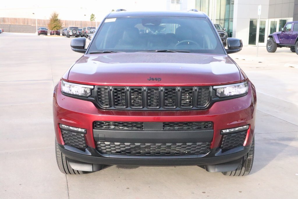 New 2025 Jeep Grand Cherokee L Limited image 10