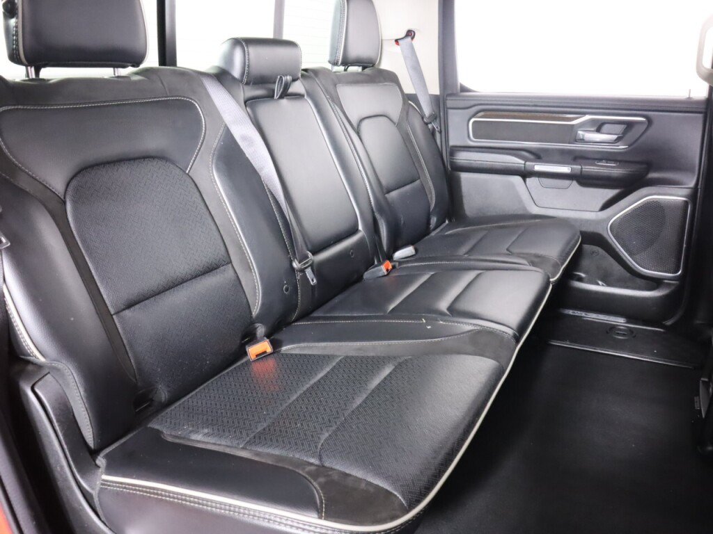 Used 2022 RAM 1500 Laramie AWD/4WD image 47