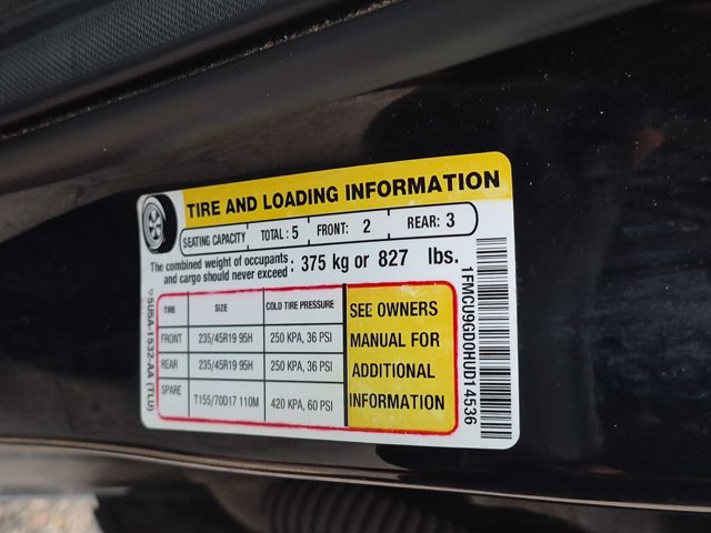 Used 2017 Ford Escape SE w/ Equipment Group 201A AWD/4WD image 18