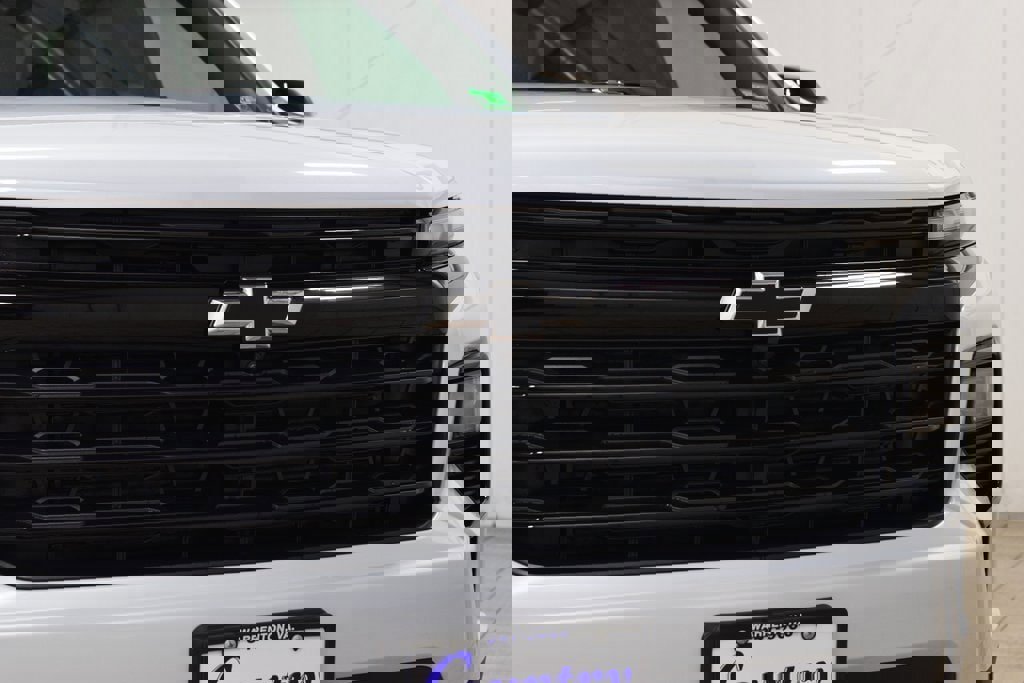 New 2026 Chevrolet Traverse LT w/ Midnight/Sport Edition image 11