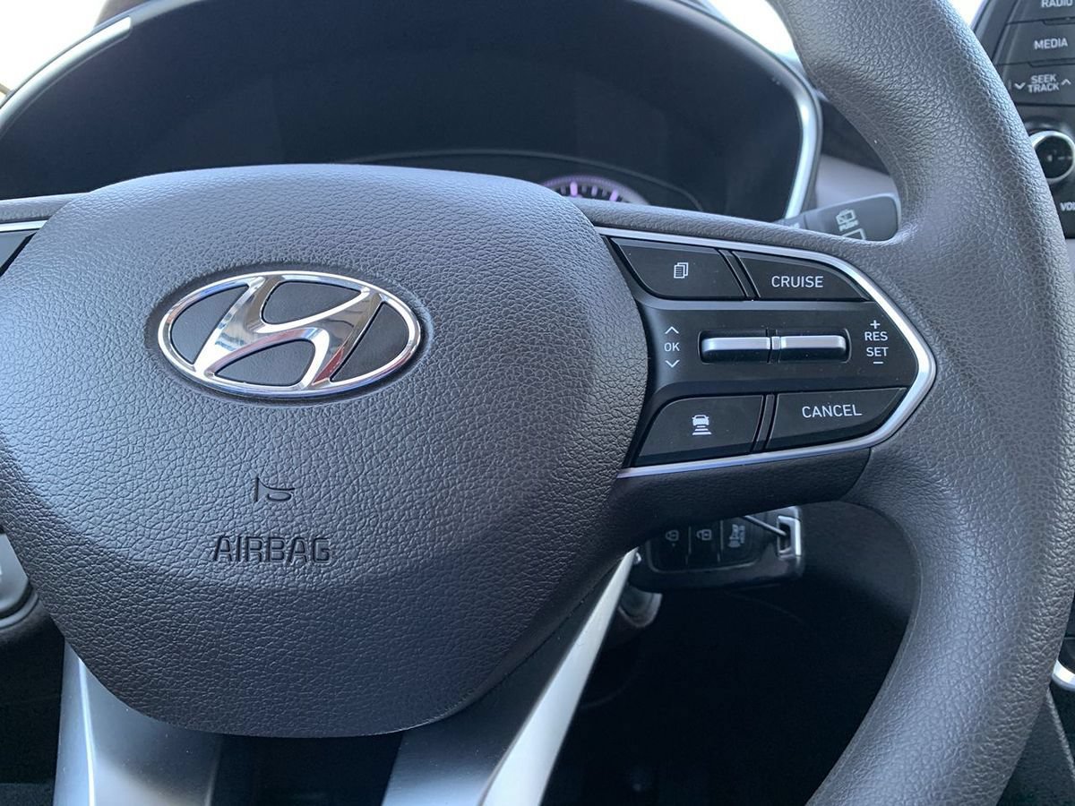 Used 2020 Hyundai Santa Fe SE AWD/4WD image 19