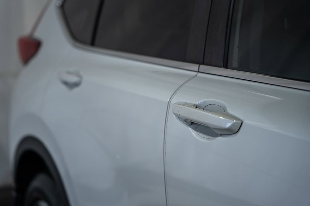 Used 2018 Honda CR-V EX-L image 14