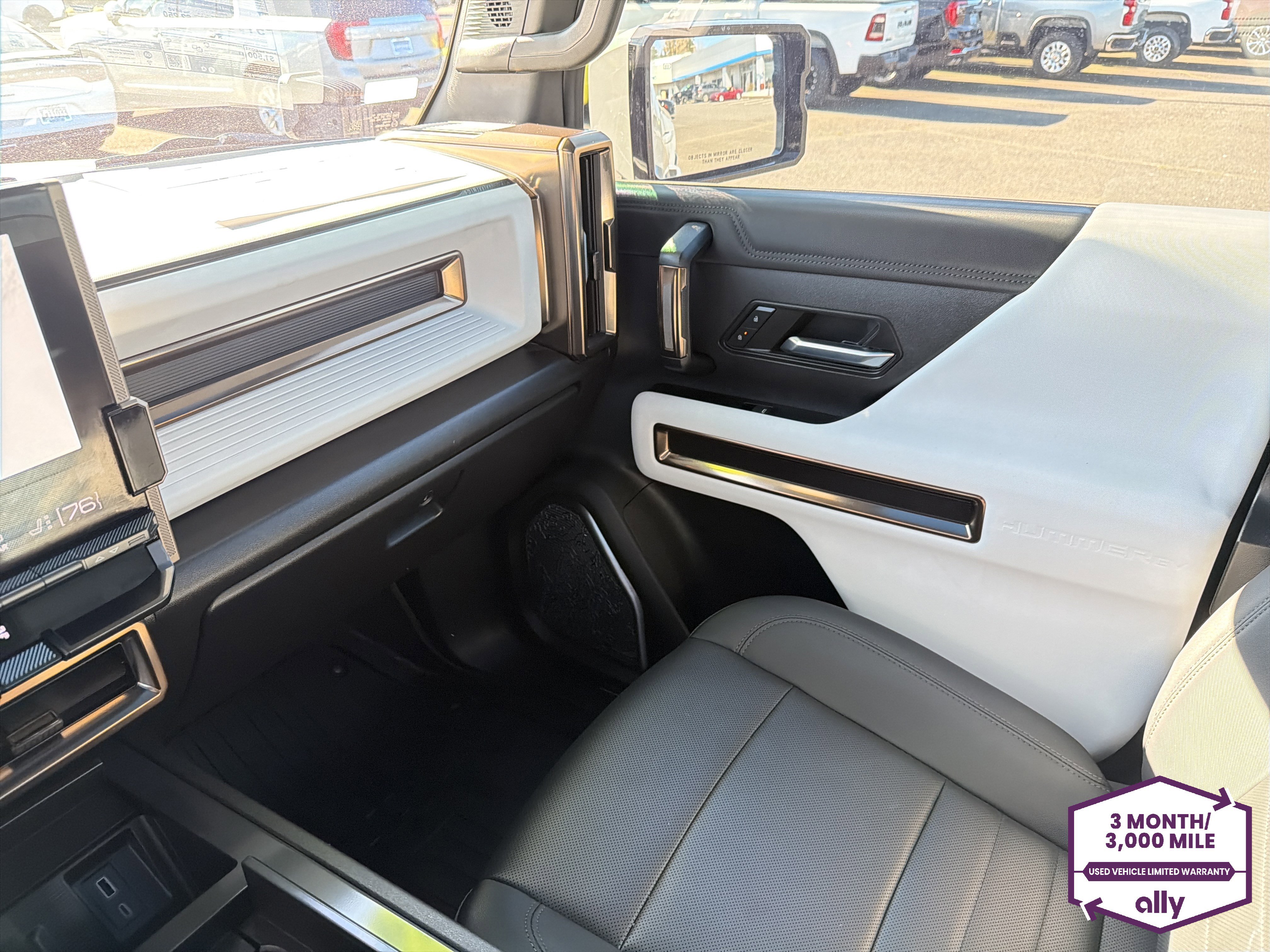 Used 2024 GMC Hummer EV 2X w/ LPO, Illumination Package AWD/4WD image 24