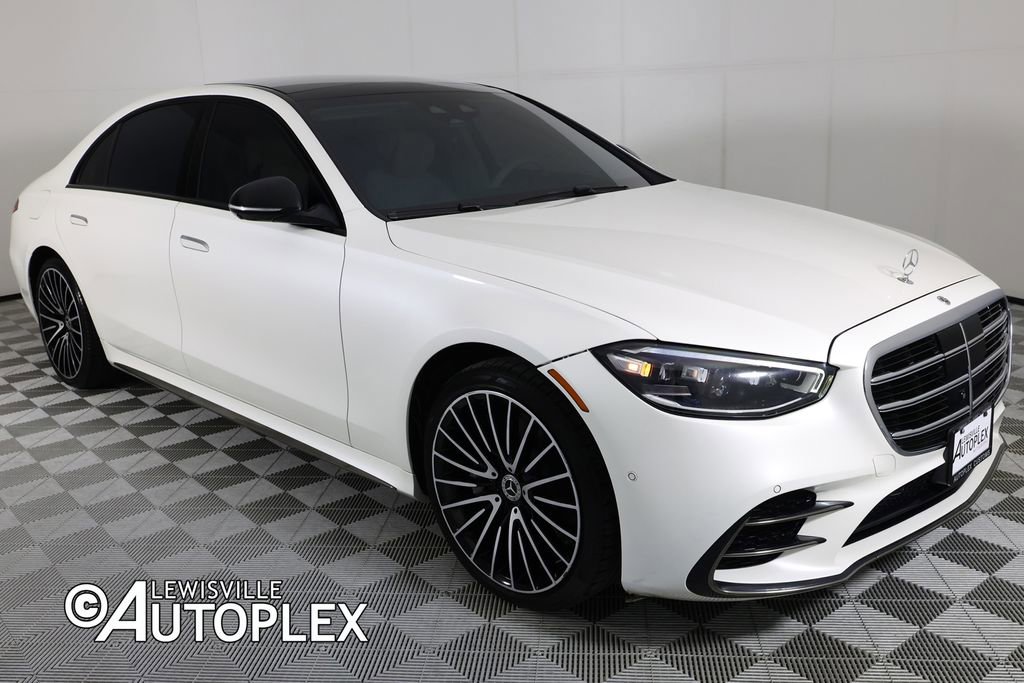 Used 2023 Mercedes-Benz S 580 4MATIC Sedan image 3