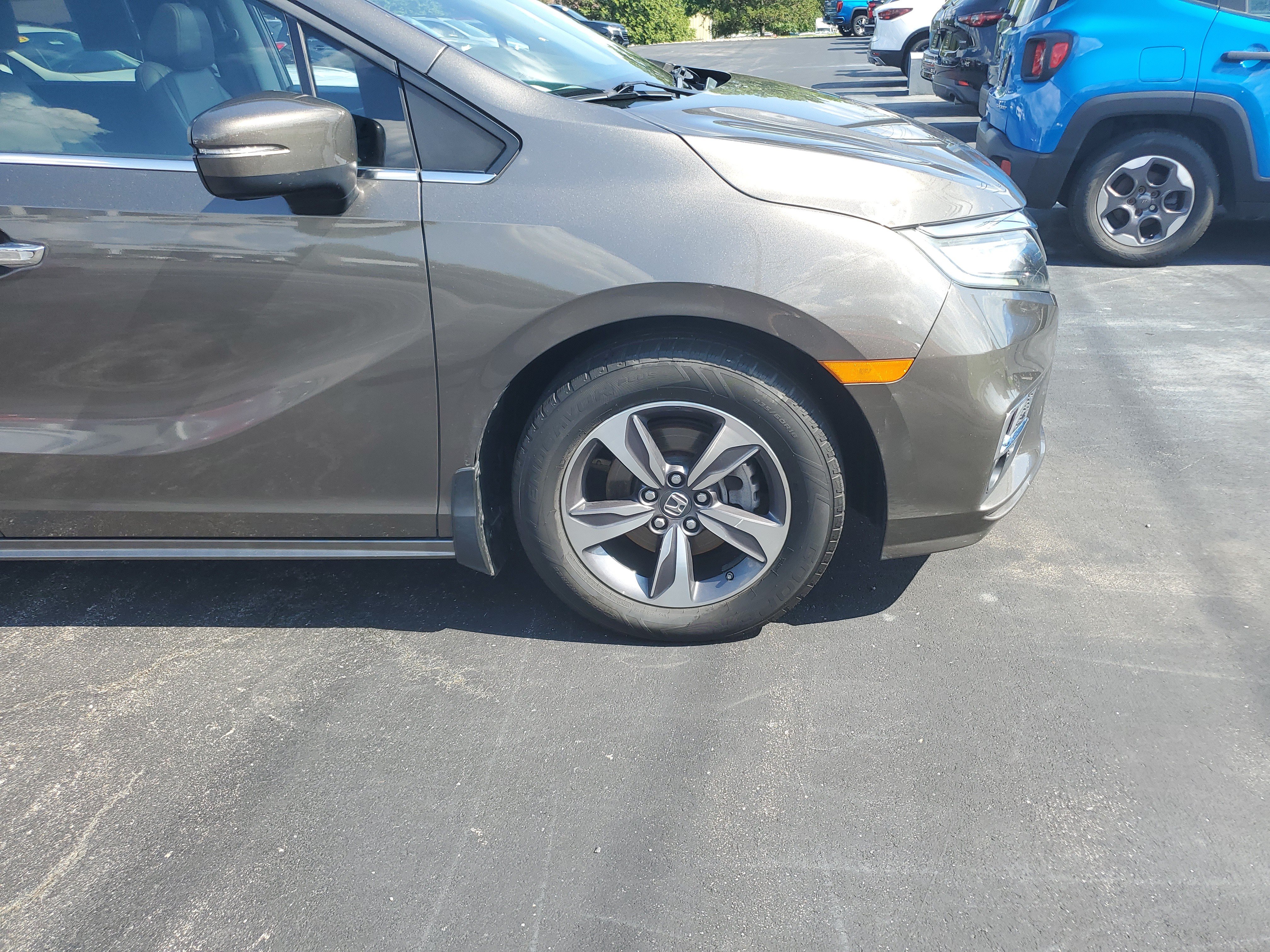 Used 2019 Honda Odyssey Touring image 5