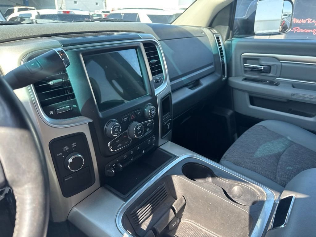 Used 2017 RAM 2500 Big Horn w/ Sport Appearance Group AWD/4WD image 16