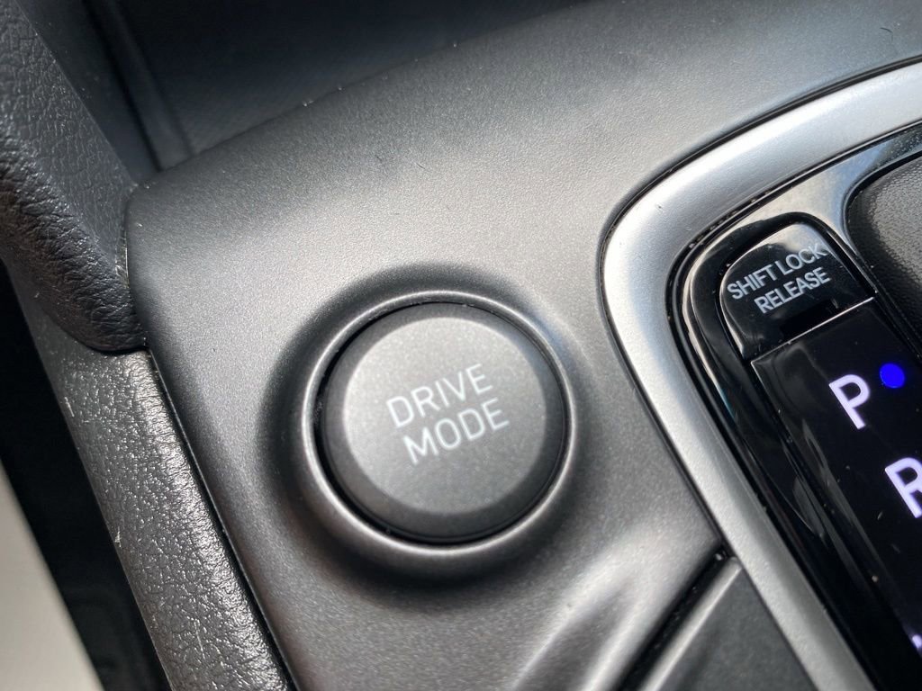 Used 2019 Hyundai Kona SE AWD/4WD image 27