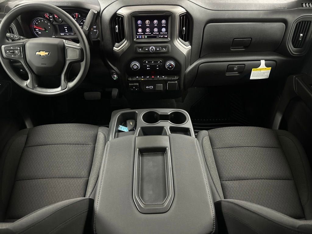New 2026 Chevrolet Silverado 1500 Custom RWD image 3