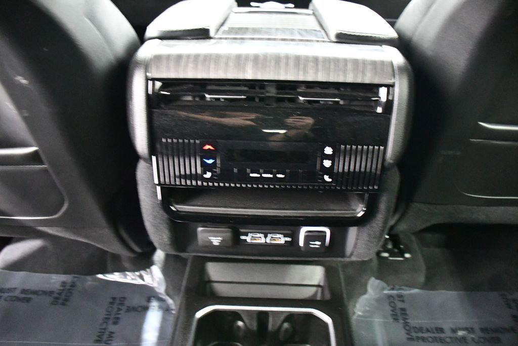 Used 2022 Jeep Wagoneer Series II w/ Flexible Seating Group image 20