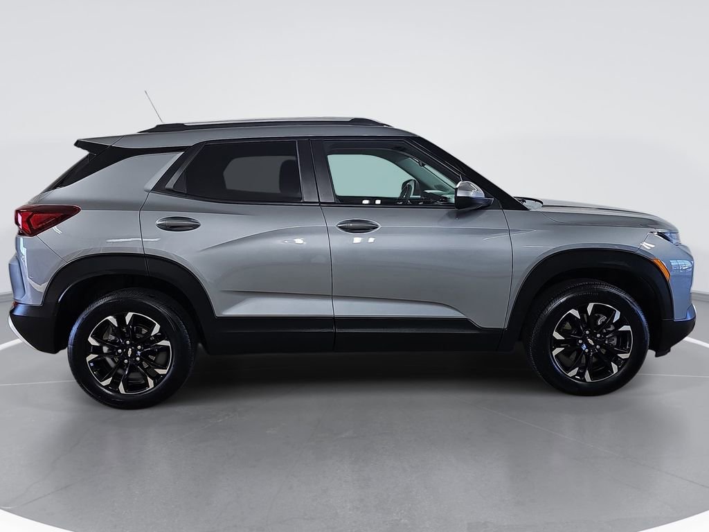Certified 2023 Chevrolet TrailBlazer LT w/ Convenience Package image 2