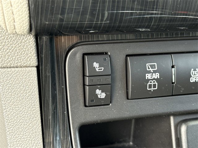 Used 2016 Chevrolet Traverse LT w/ Style and Technology Package image 28