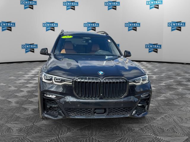 Used 2022 BMW X7 xDrive40i w/ M Sport Package image 8