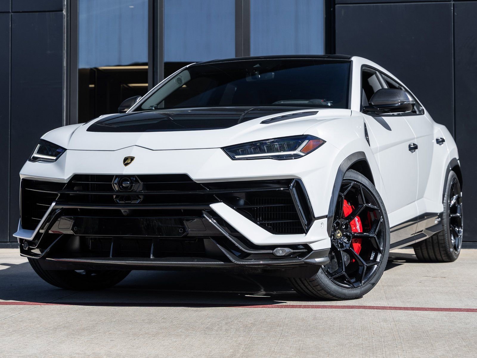 Used 2024 Lamborghini Urus Performante image 1