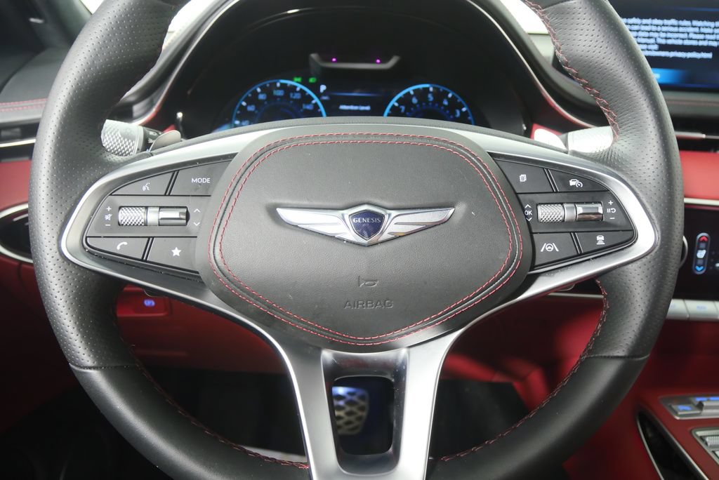 Used 2024 Genesis GV70 3.5T Sport w/ Sport Prestige Package AWD/4WD image 17