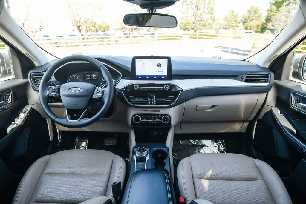 Used 2022 Ford Escape SEL AWD/4WD image 14