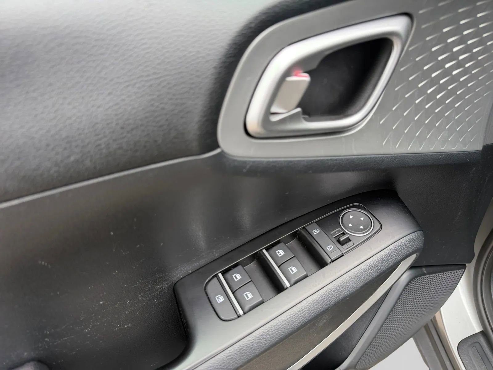 Used 2022 Kia Soul LX FWD image 15