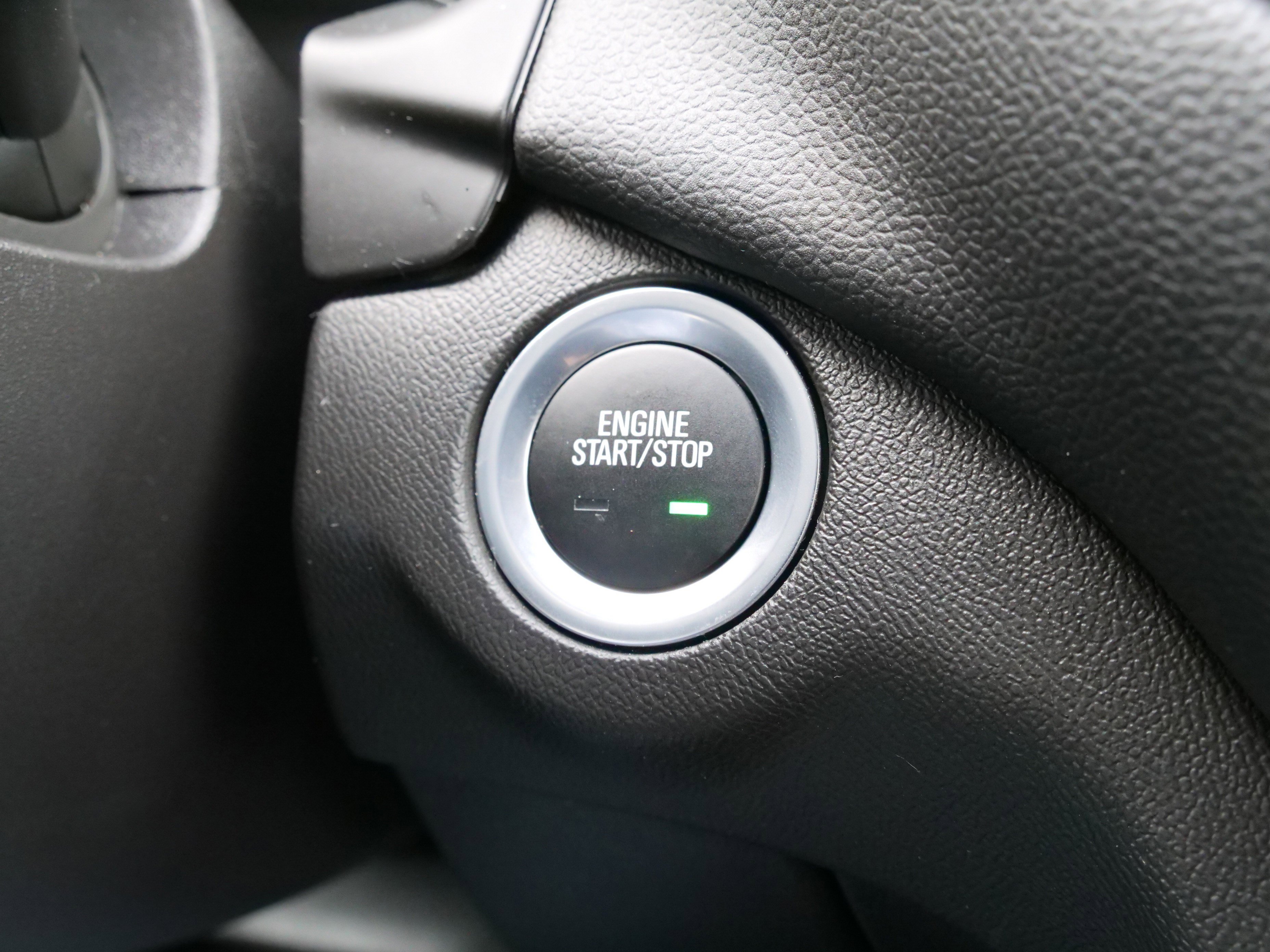 Used 2023 Chevrolet Equinox LT w/ Driver Convenience Package image 25